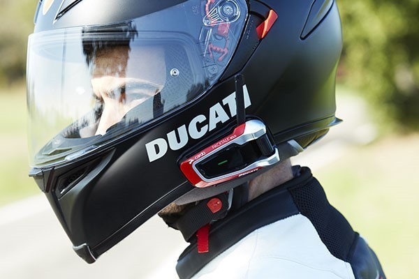 DUCATI Cardo V2 Helm Sprechanlage Bluetooth Communication System Packtalk NEU 